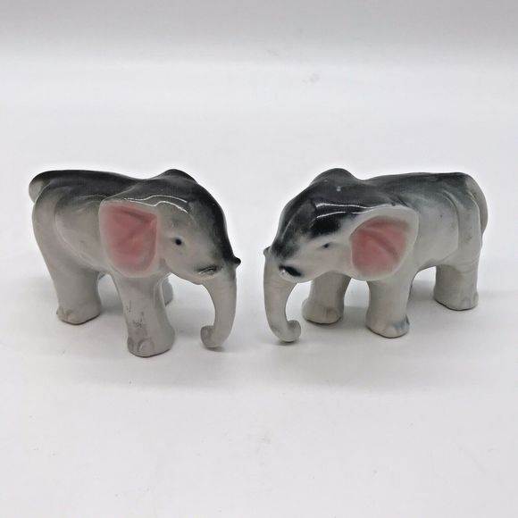 Vintage Pair (2) of Miniature Ceramic Gray & White Elephant Figurines‎ Japan - Picture 1 of 8